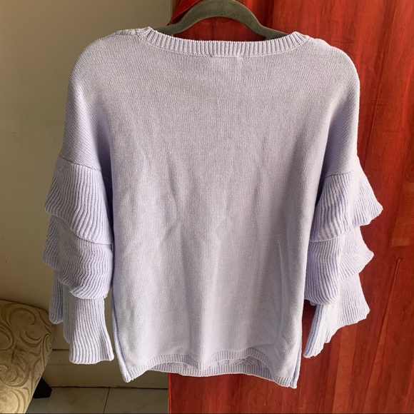 Table eight lilac sweater, new w tags, small - Picture 5 of 7